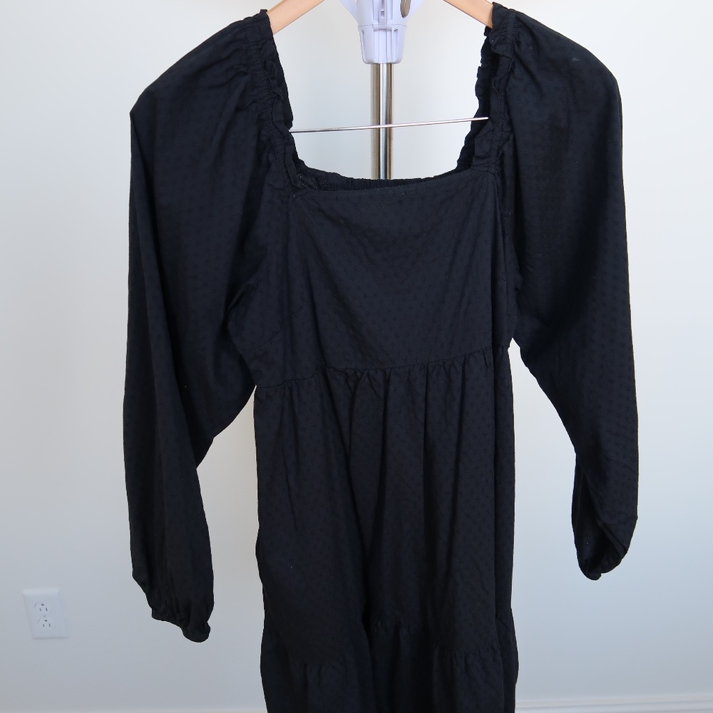 Universal Thread Black Square Neck Long Sleeve Mini Dress